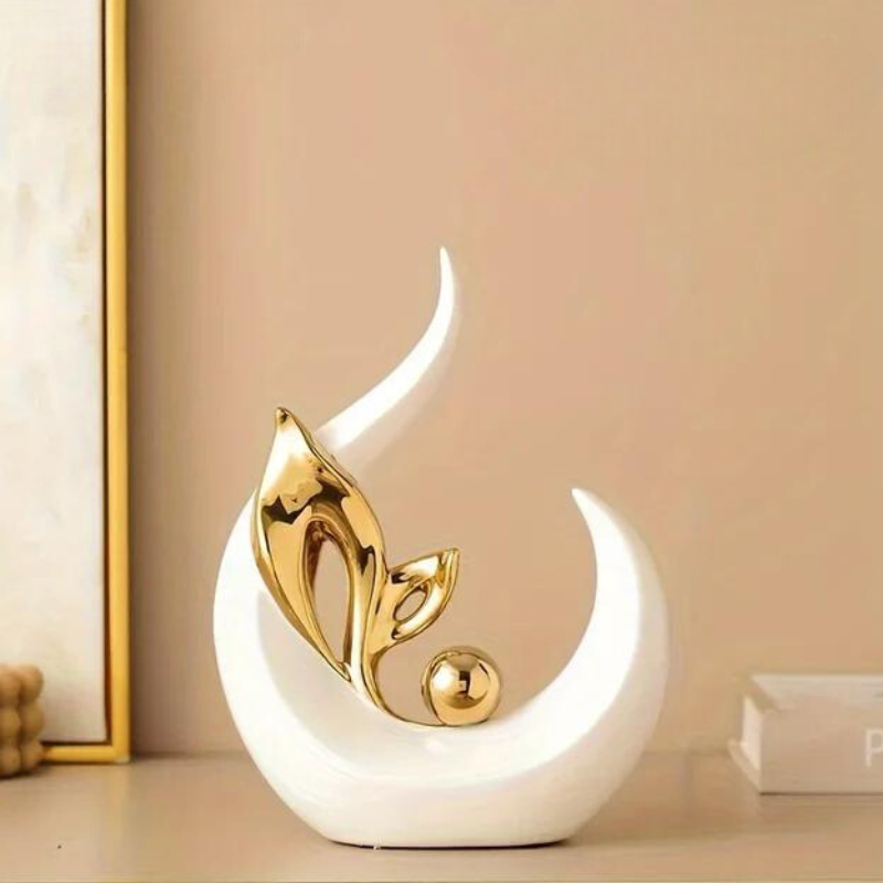 Decor Sculptures - Luxhaven