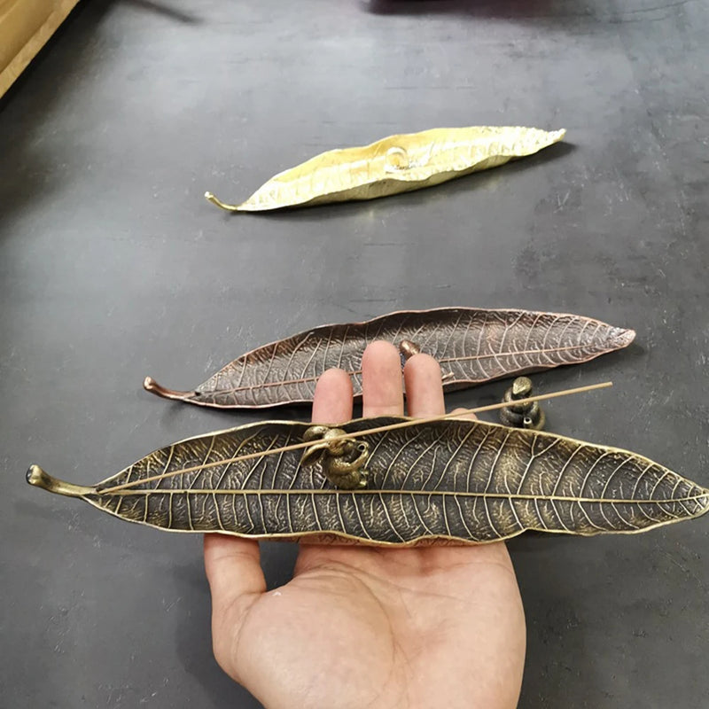 Incense Holder & Ash Catcher - Long Leafs